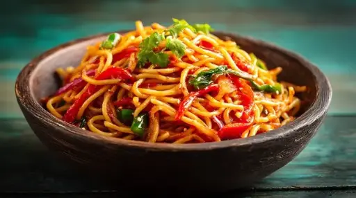 SCHEZWAN VEG NOODLES