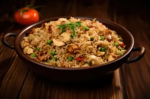 EGG CHICKEN FRIED RICE